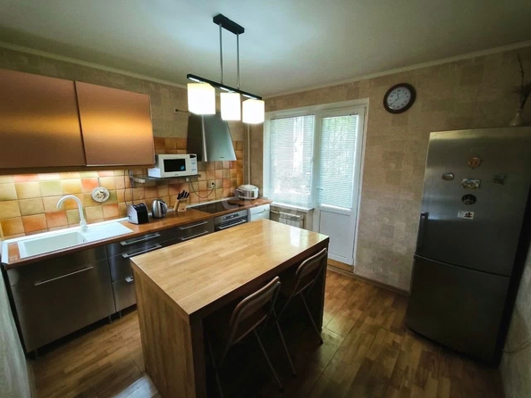 
   Продам 1-комнатную, 39.4 м², Рождественская Набережная ул, 7

. Фото 5.