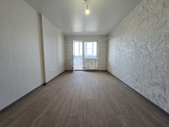 
   Продам 2-комнатную, 72 м², Командорская ул, 9/2

. Фото 3.