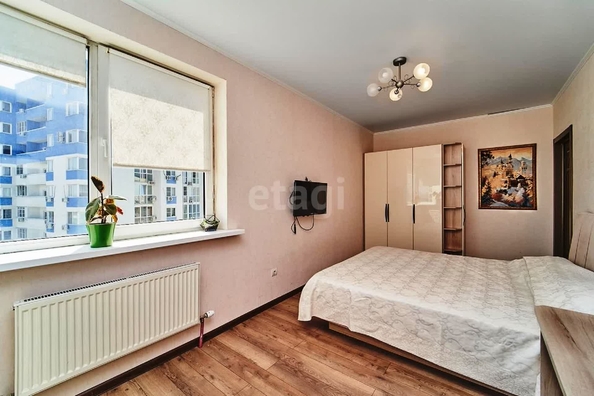 
   Продам 2-комнатную, 56.5 м², Шоссе Нефтяников ул, 18/1

. Фото 6.