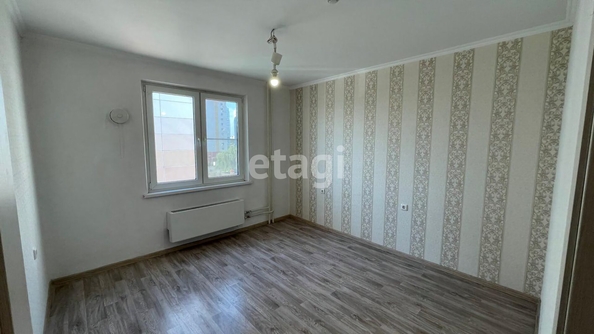 
   Продам 2-комнатную, 56.1 м², Кружевная ул, 16

. Фото 9.