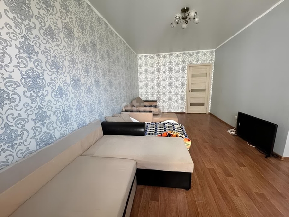 
   Продам 1-комнатную, 41 м², Домбайская ул, 10/1

. Фото 1.