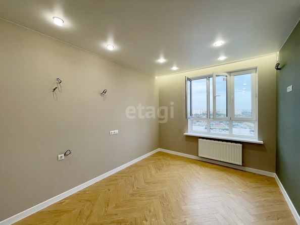 
   Продам 1-комнатную, 38.9 м², Питерская ул, 40/1

. Фото 5.