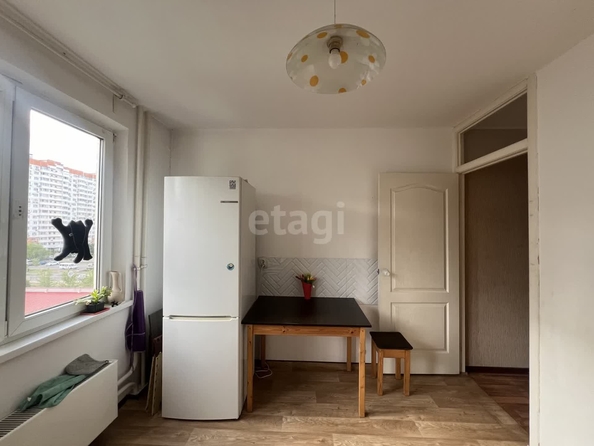 
   Продам 3-комнатную, 84.1 м², Черкасская ул, 72

. Фото 14.