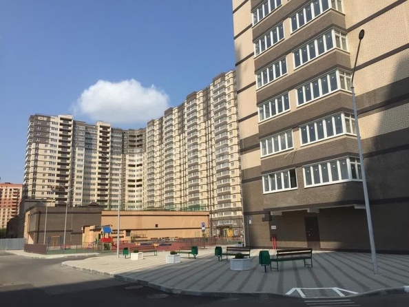 
   Продам 3-комнатную, 75.4 м², Стахановская ул, 1/5  4

. Фото 14.