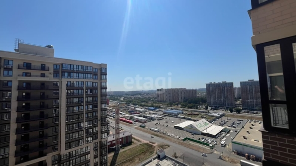 
   Продам 1-комнатную, 35.4 м², Конгрессная ул, 41/1

. Фото 15.