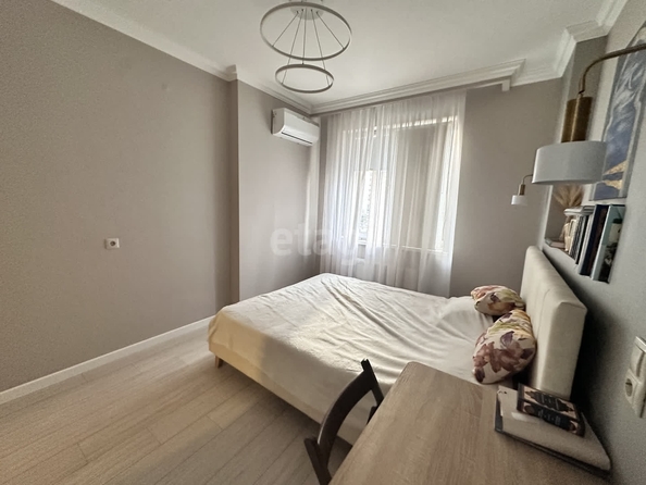 
   Продам 2-комнатную, 70 м², Уральская ул, 75/2

. Фото 4.