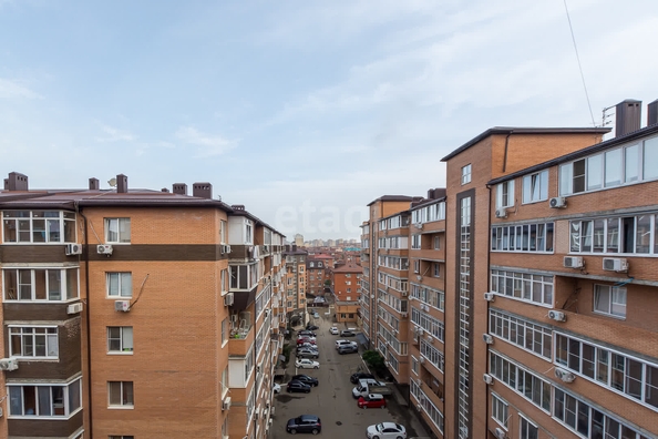 
   Продам 2-комнатную, 57.9 м², Ангарская ул, 2/6

. Фото 14.