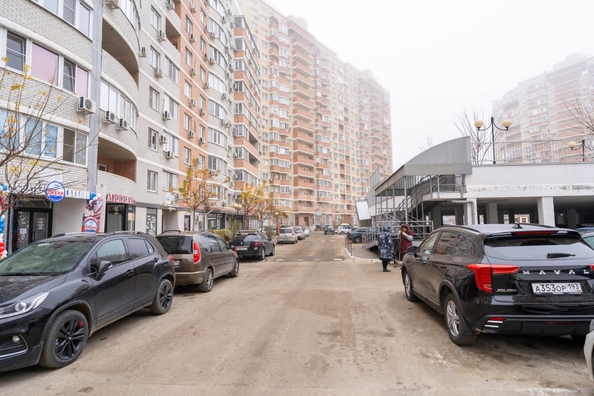 
   Продам 1-комнатную, 41 м², Командорская ул, 1/2

. Фото 25.