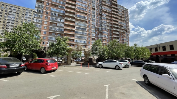 
   Продам 1-комнатную, 38 м², Заполярная ул, 37/3

. Фото 10.