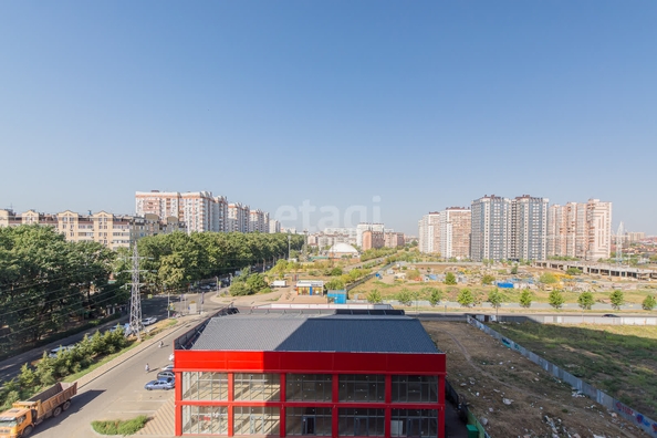 
   Продам 2-комнатную, 48.6 м², Домбайская ул, 55/6

. Фото 5.