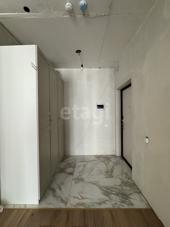 
   Продам 3-комнатную, 77.9 м², Любимово мкр, 2/1

. Фото 2.