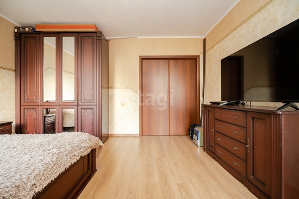 
   Продам 2-комнатную, 59 м², Венецианская ул, 14

. Фото 9.