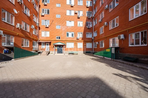 
   Продам 3-комнатную, 80.2 м², Вологодская ул, 8

. Фото 10.