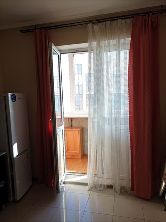 
  Сдам в аренду 1-комнатную квартиру, 50 м², Краснодар

. Фото 10.