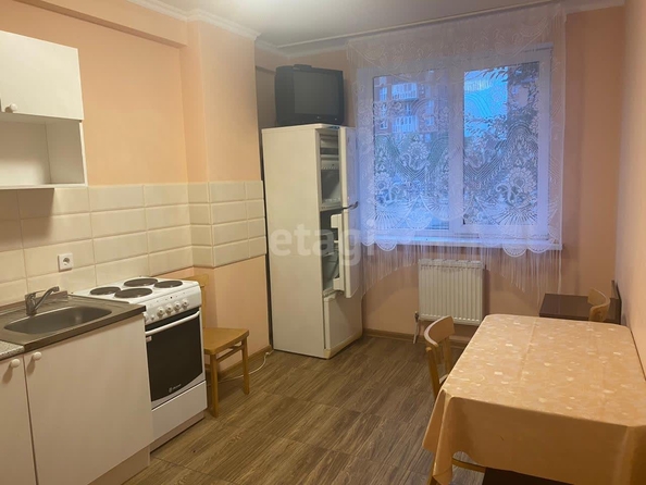 
  Сдам в аренду 1-комнатную квартиру, 40 м², Краснодар

. Фото 1.