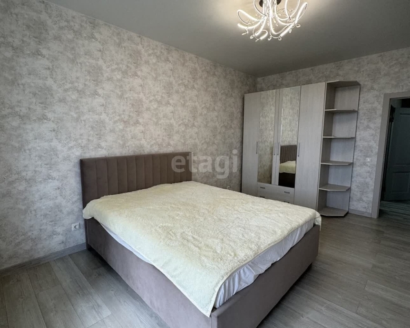 
  Сдам в аренду 2-комнатную квартиру, 73 м², Краснодар

. Фото 6.