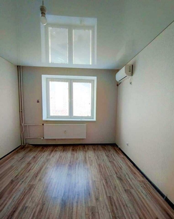 
   Продам 1-комнатную, 38 м², Супсехское ш, 26к3

. Фото 2.