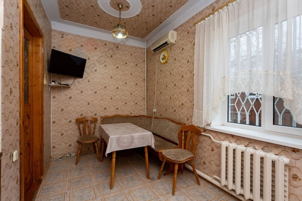 
   Продам дом, 201.5 м², Краснодар

. Фото 13.