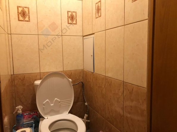 
   Продам 2-комнатную, 57 м², Краевая ул, 1/3

. Фото 10.