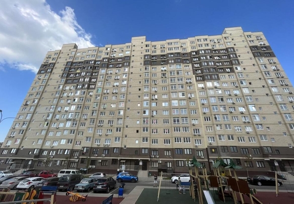 
   Продам 1-комнатную, 36 м², Ленина ул, 190к1

. Фото 11.