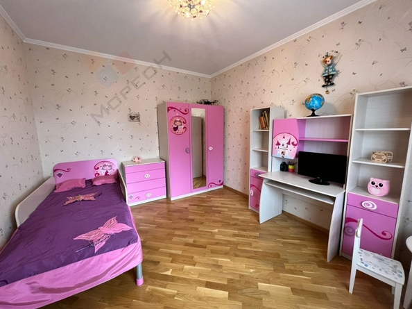 
   Продам дом, 326 м², Краснодар

. Фото 19.