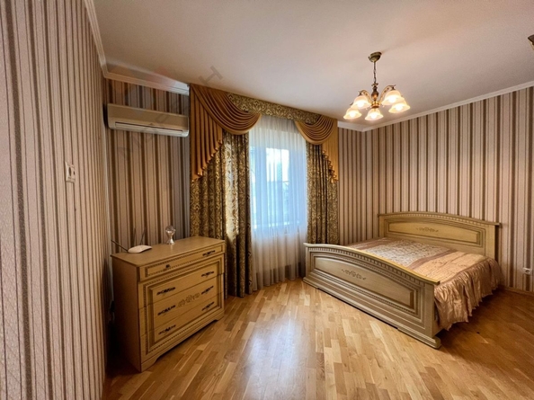 
   Продам дом, 326 м², Краснодар

. Фото 24.