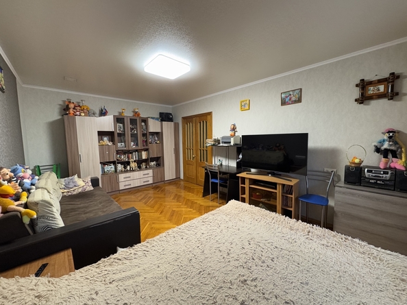 
   Продам 3-комнатную, 67 м², ГСК-17 тер

. Фото 2.