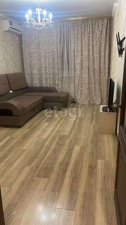 
  Сдам в аренду 1-комнатную квартиру, 50 м², Краснодар

. Фото 2.