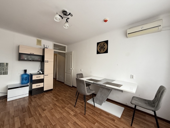 
   Продам 3-комнатную, 74 м², Супсехское ш, 26к7

. Фото 2.