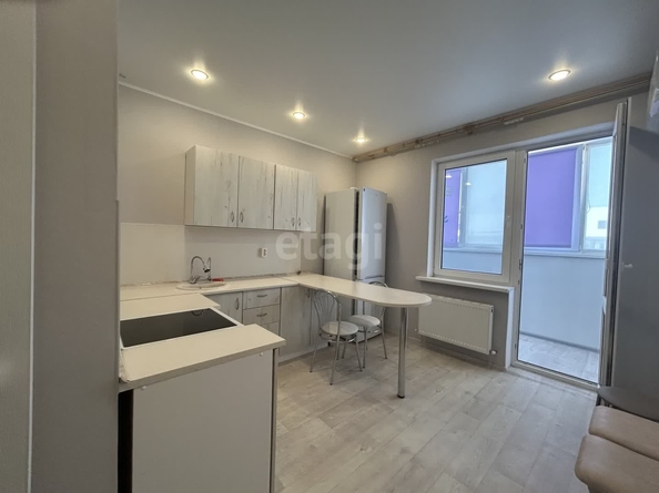 
  Сдам в аренду 2-комнатную квартиру, 50 м², Краснодар

. Фото 10.