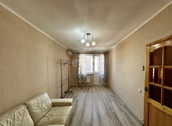 
   Продам 1-комнатную, 37.7 м², Агрохимическая ул, 110

. Фото 1.