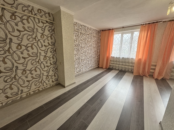 
   Продам 2-комнатную, 56 м², Толстого ул, 58

. Фото 5.