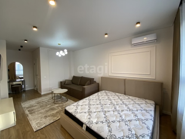 
  Сдам в аренду 1-комнатную квартиру, 51 м², Краснодар

. Фото 13.