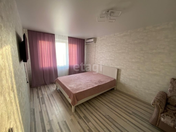 
  Сдам в аренду 1-комнатную квартиру, 37 м², Краснодар

. Фото 4.