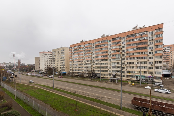 
   Продам 1-комнатную, 56 м², Восточно-Кругликовская ул, 58

. Фото 14.