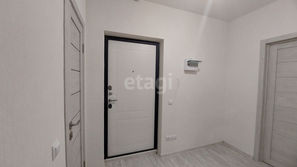 
   Продам 2-комнатную, 50.6 м², Скандинавская ул, 1/12

. Фото 6.