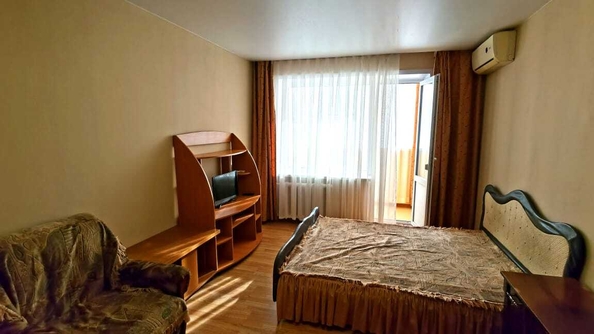 
   Продам 1-комнатную, 36 м², Астраханская ул, 84

. Фото 1.