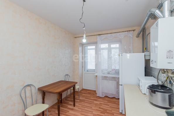 
   Продам 1-комнатную, 37.5 м², Кирилла Россинского ул, 69

. Фото 8.