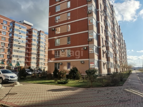 
   Продам 2-комнатную, 48.7 м², Западный Обход ул, 42/4

. Фото 11.