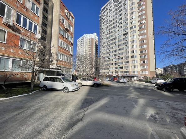 
   Продам 3-комнатную, 84 м², Ленина ул, 193

. Фото 25.