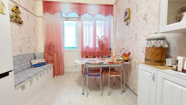 
   Продам 2-комнатную, 68 м², Лермонтова ул, 116

. Фото 2.