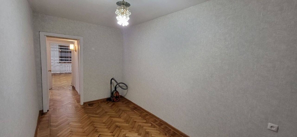 
   Продам 3-комнатную, 55.2 м², Лазарева ул, 54

. Фото 7.