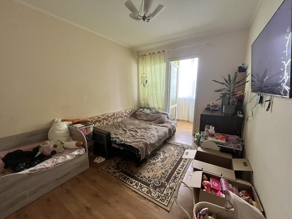 
   Продам 1-комнатную, 49 м², Лермонтова ул, 116В

. Фото 1.