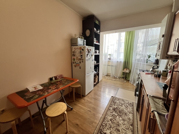 
   Продам 1-комнатную, 49 м², Лермонтова ул, 116В

. Фото 4.