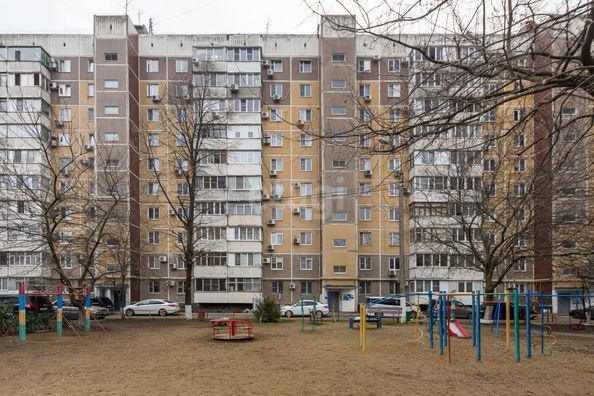 
   Продам 1-комнатную, 31.6 м², Ставропольская ул, 89

. Фото 22.