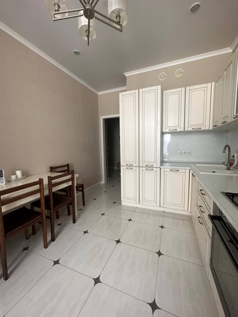 
   Продам 3-комнатную, 75 м², Витебская ул, к 1

. Фото 13.