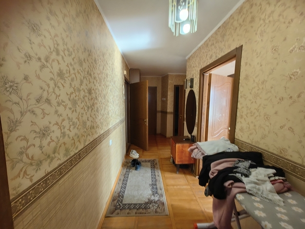 
   Продам 4-комнатную, 90 м², Крымская ул, 190

. Фото 10.