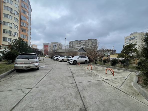 
   Продам 2-комнатную, 72 м², Крылова ул, 23к2

. Фото 27.