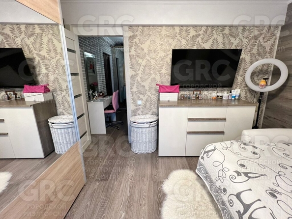 
   Продам 2-комнатную, 40 м², Крымская ул, 26

. Фото 15.