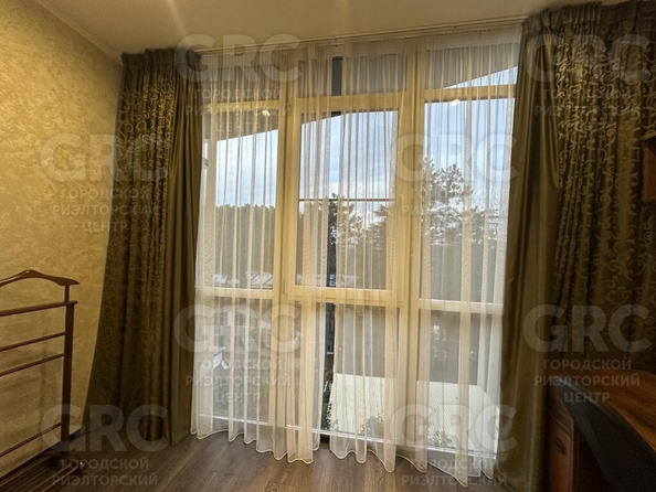 
   Продам 2-комнатный апартамент, 60 м², Войкова ул, 27

. Фото 8.